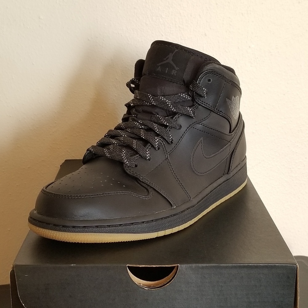 Air Jordan's sz 9
